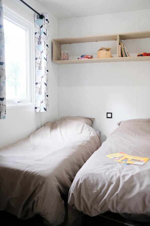 Mobil-Home Xxl 4 Chambres - Camping La Colline วีร์ตง ภายนอก รูปภาพ